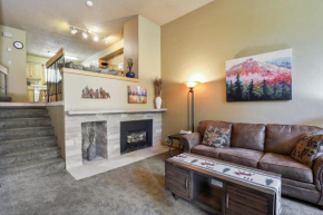 Ski in Ski Out Cedars Chalet 2BR and Close to Everything Breckenridge